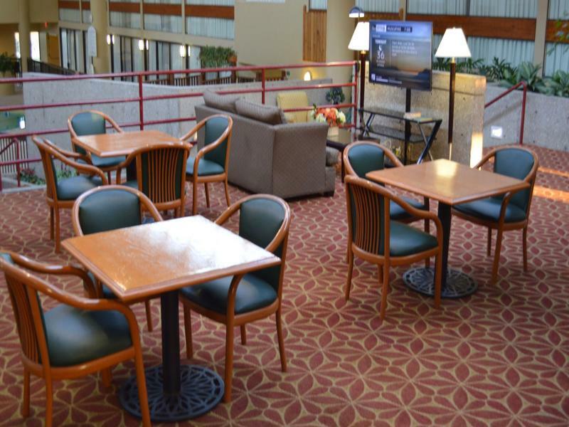 Hotel Muscatine Экстерьер фото