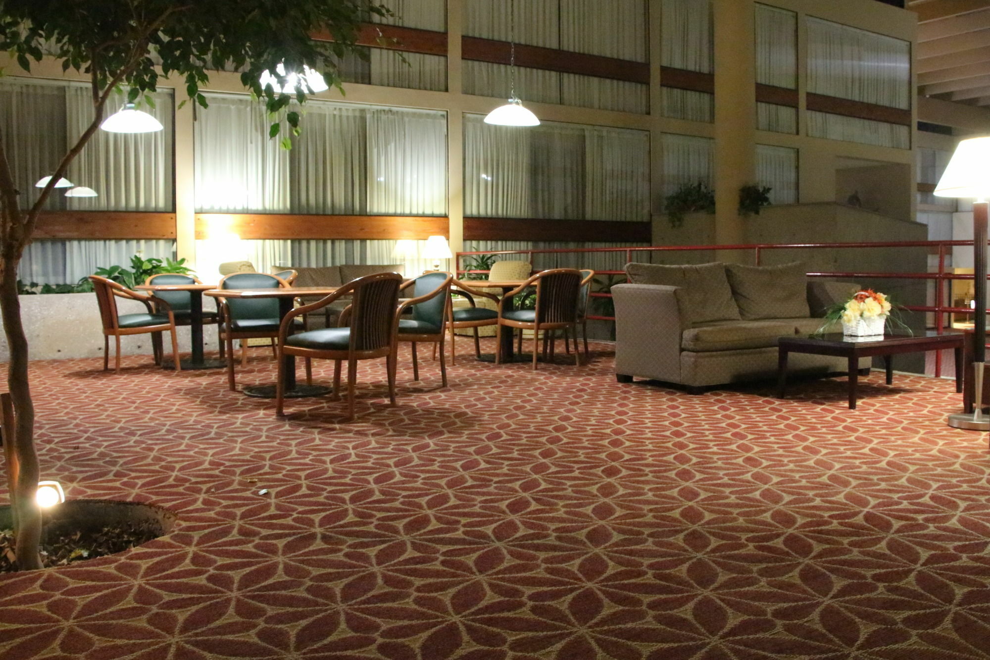 Hotel Muscatine Экстерьер фото